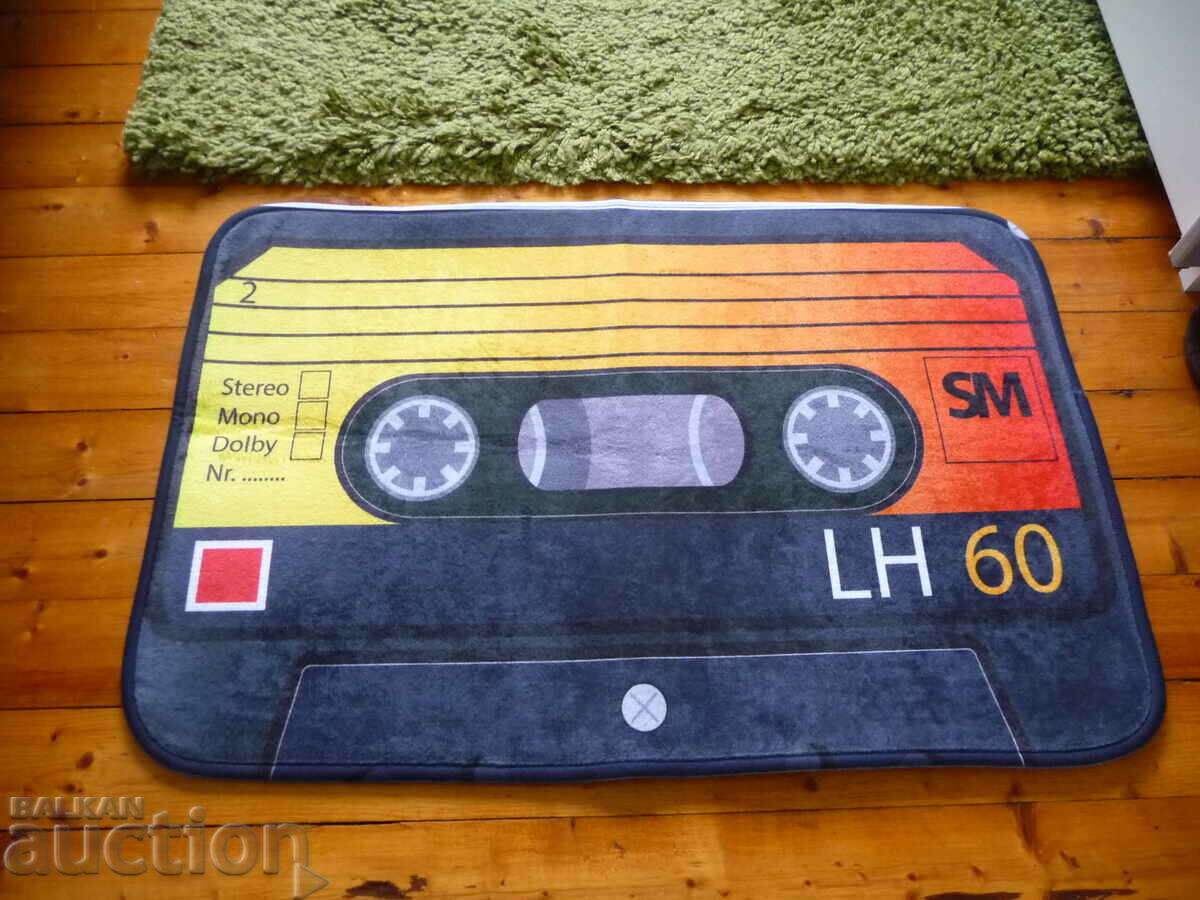12. Carpet audio cassette audio tape cassette player cassette stereo with price 15.00 BGN | € 7.67