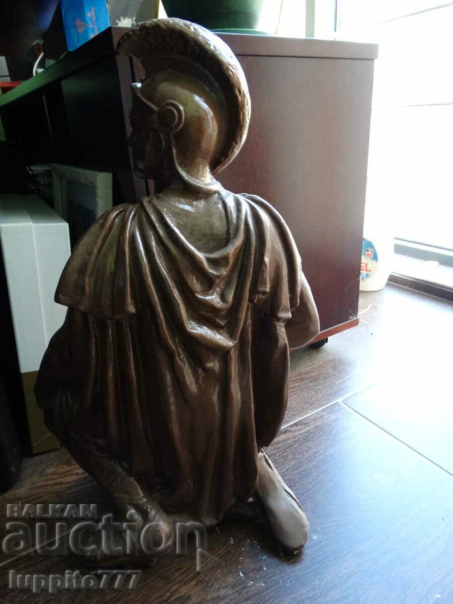 Παράδοση Γλυπτική φιγούρα χειροποίητη μπετόν Ρωμαίος λεγεωνάριος Παράδοση Γλυπτική φιγούρα χειροποίητη μπετόν Ρωμαίος λεγεωνάριος