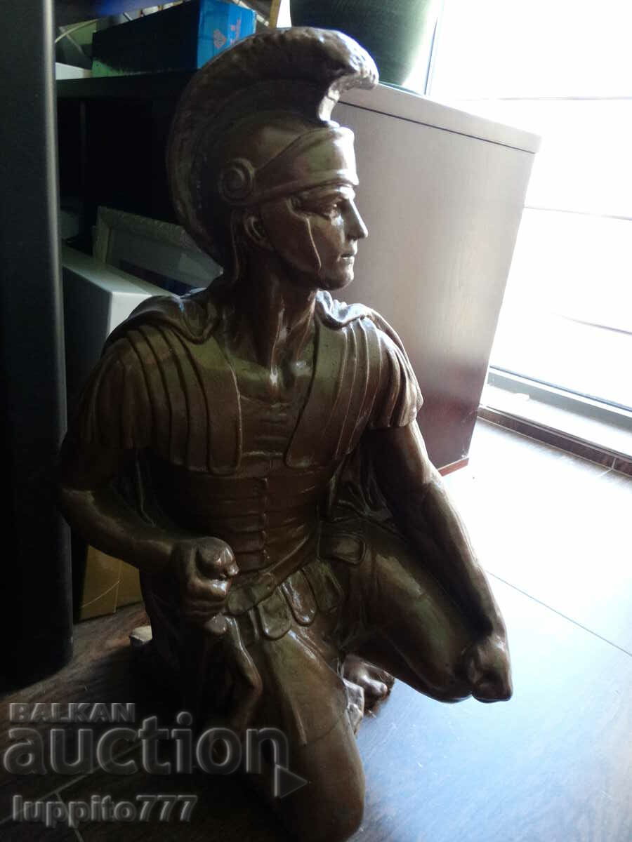 Γλυπτική φιγούρα χειροποίητη μπετόν Ρωμαίος λεγεωνάριος - 7 Γλυπτική φιγούρα χειροποίητη μπετόν Ρωμαίος λεγεωνάριος - 7