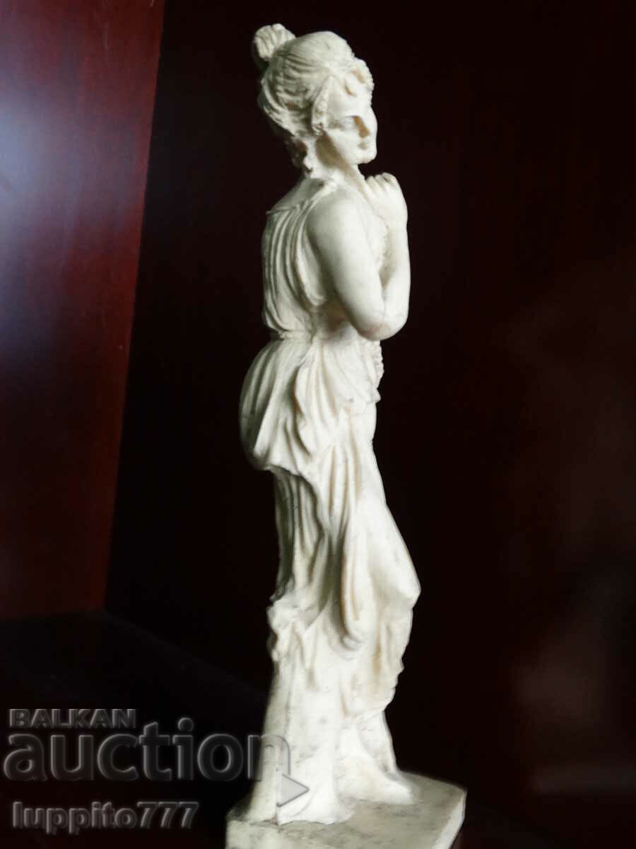Sculpture statuette antique stylized figure of a woman