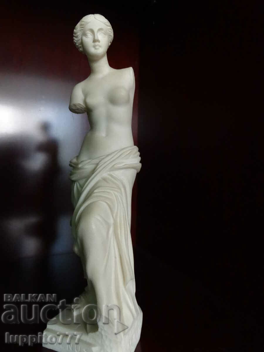 Sculpture statuette antique VENUS