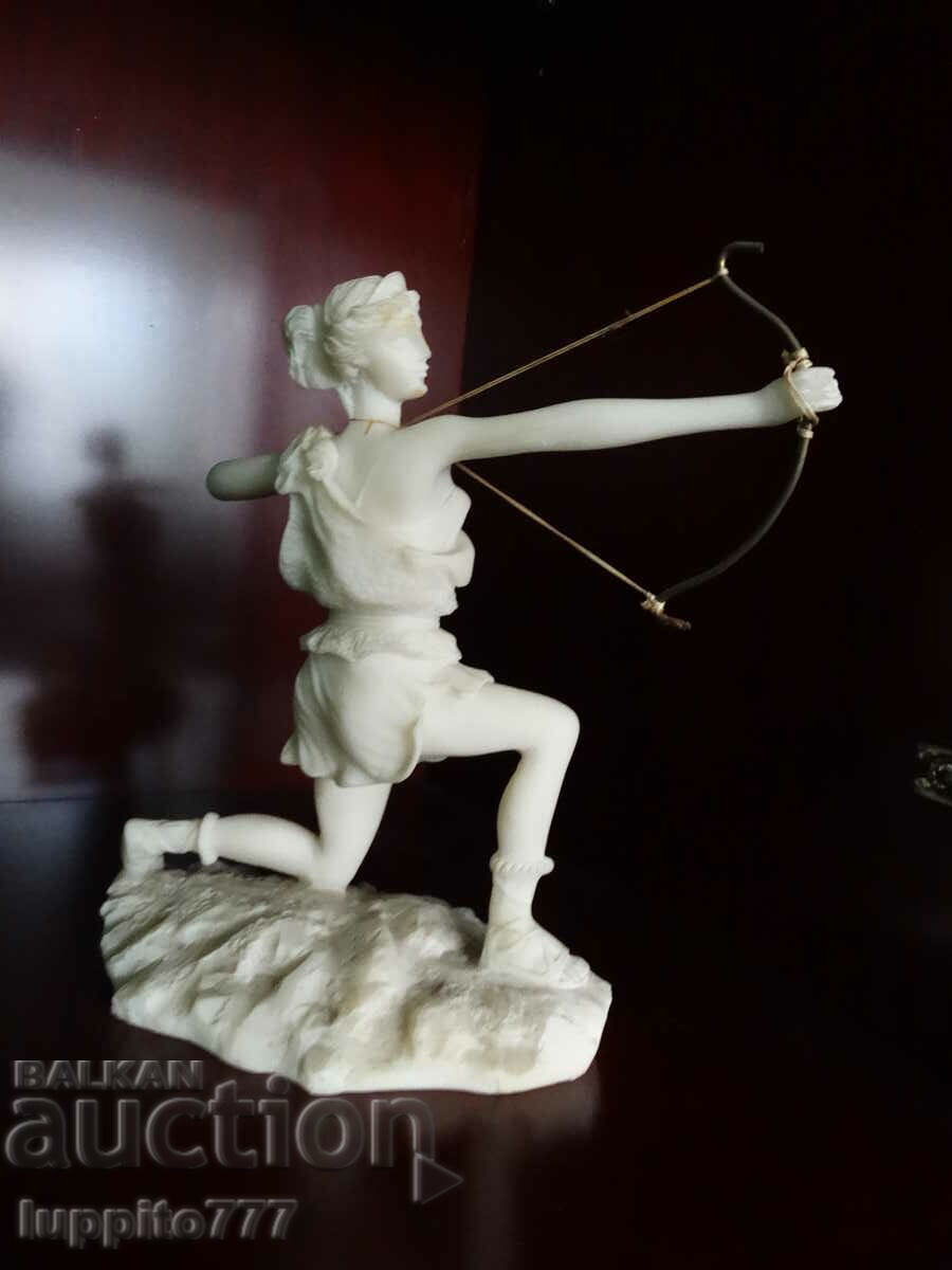 Auction Sculpture statuette stylized antique DIANA Auction Sculpture statuette stylized antique DIANA