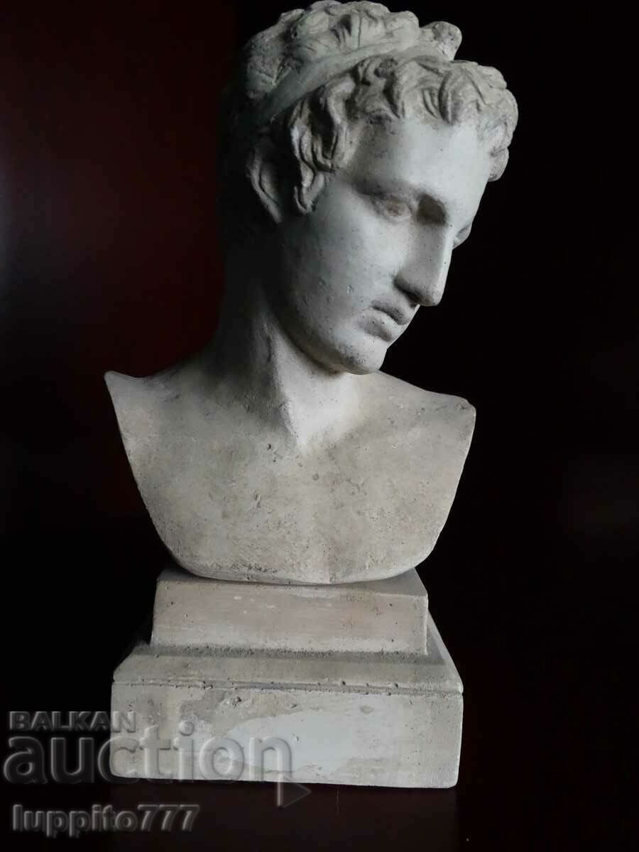 Sculpture statuette antique APOLLO with price 250.00 BGN | € 127.82 Sculpture statuette antique APOLLO with price 250.00 BGN | € 127.82