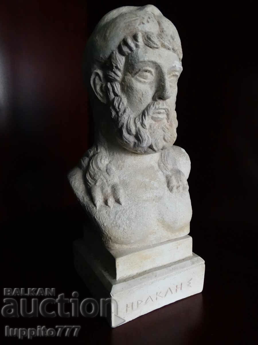 Sculpture statuette antique HERCULES with price 290.00 BGN | € 148.27 Sculpture statuette antique HERCULES with price 290.00 BGN | € 148.27