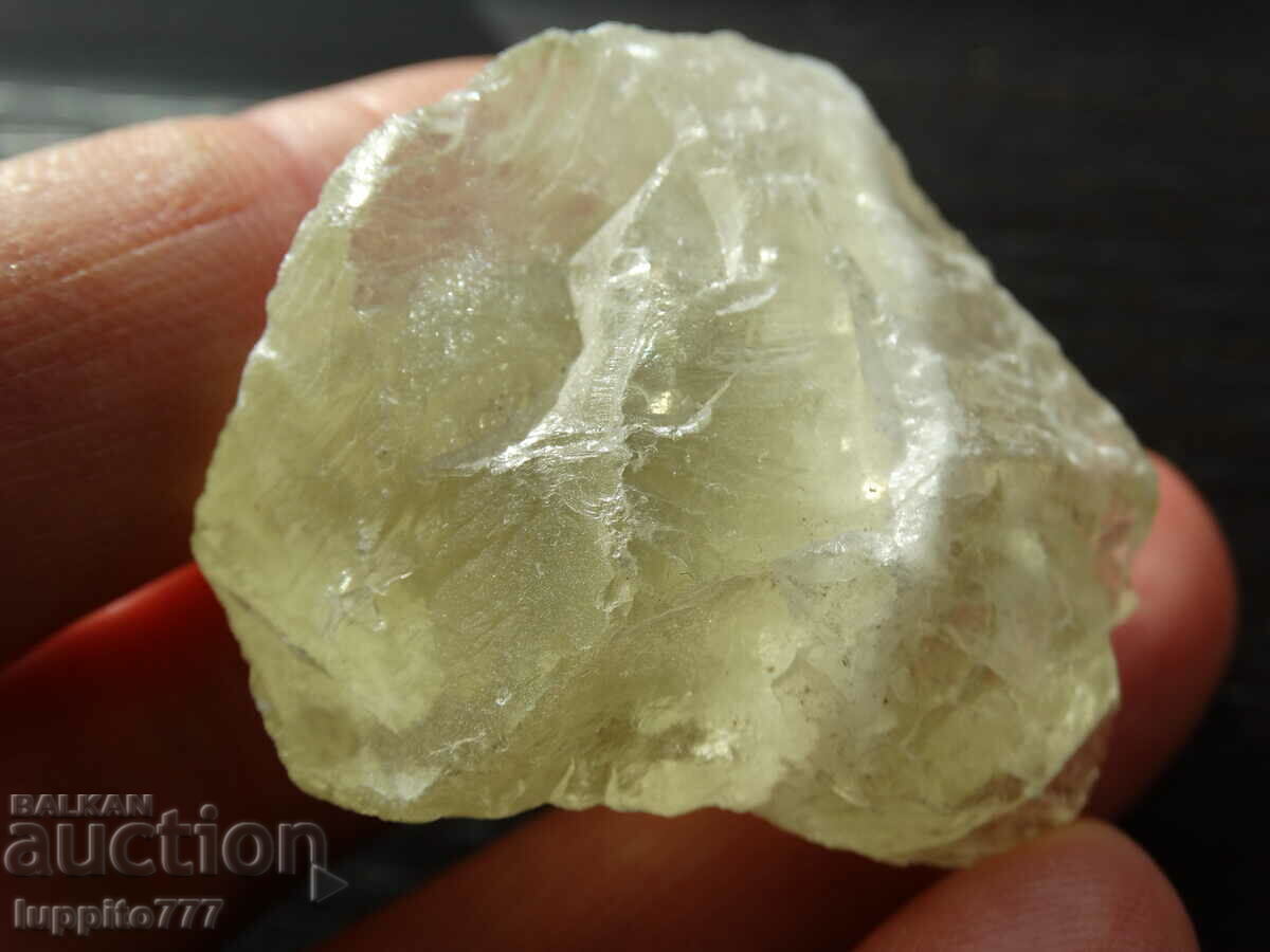 Auction  35.50 grams of natural topaz