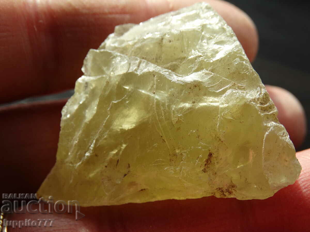 Auction  36.20 grams of natural topaz