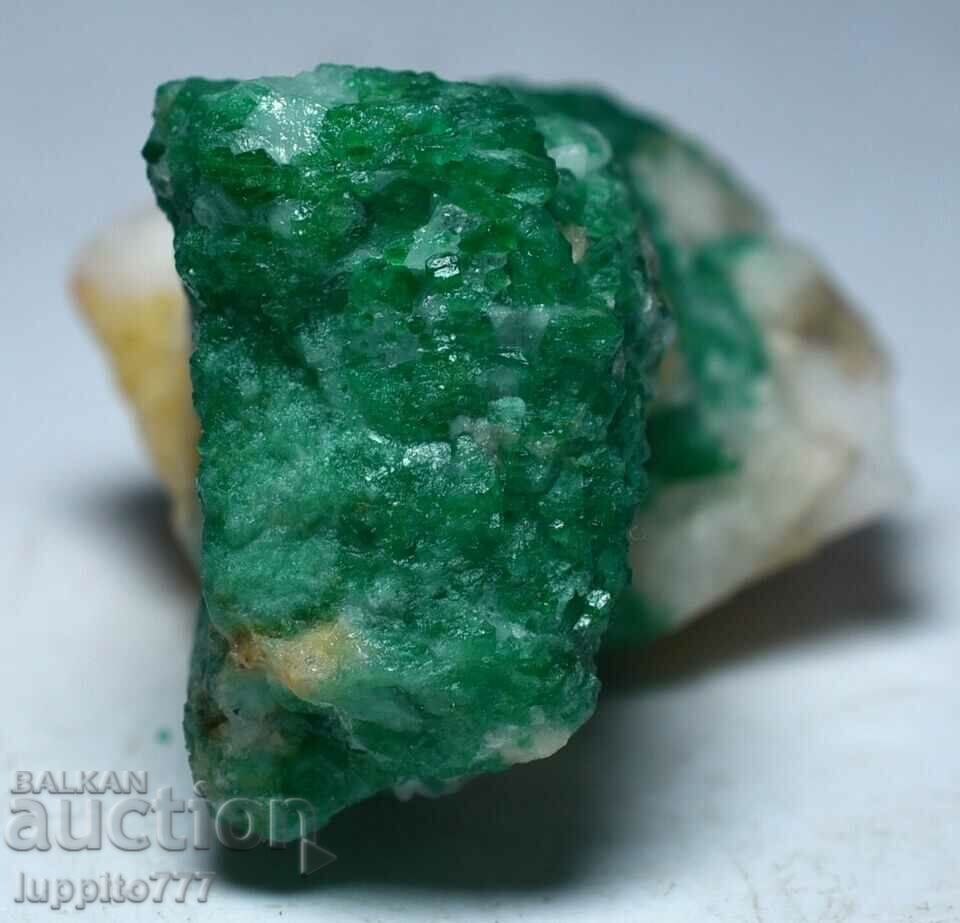 Auction 138 carat emerald emerald beryl on matrix unique Auction 138 carat emerald emerald beryl on matrix unique
