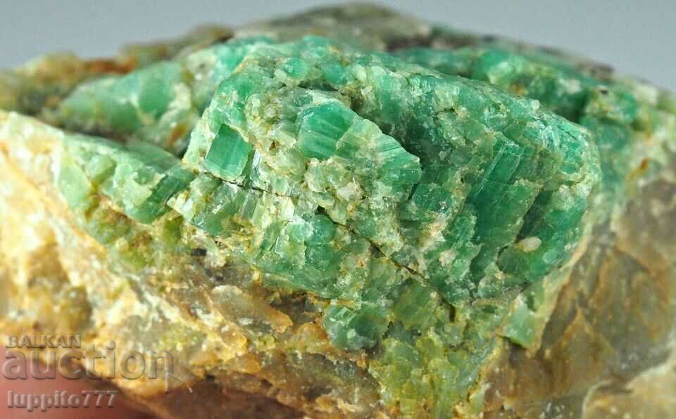 60 grams of emerald emerald beryl on a unique matrix - 6 60 grams of emerald emerald beryl on a unique matrix - 6