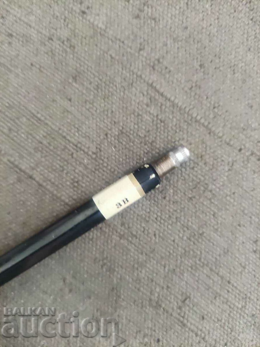 Delivery of metallic pencil Toison D'or Versatile 5900 : 3 B