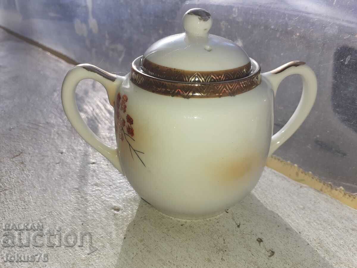 Sugar bowl porcelain Kutani Japan with price 59.00 BGN | € 30.17 Sugar bowl porcelain Kutani Japan with price 59.00 BGN | € 30.17