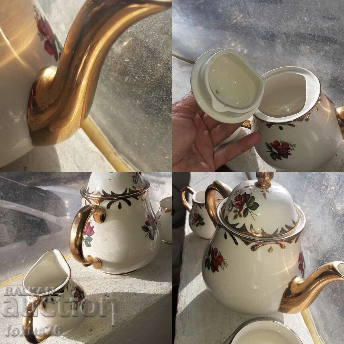 English porcelain tea set with thick gilt - 7