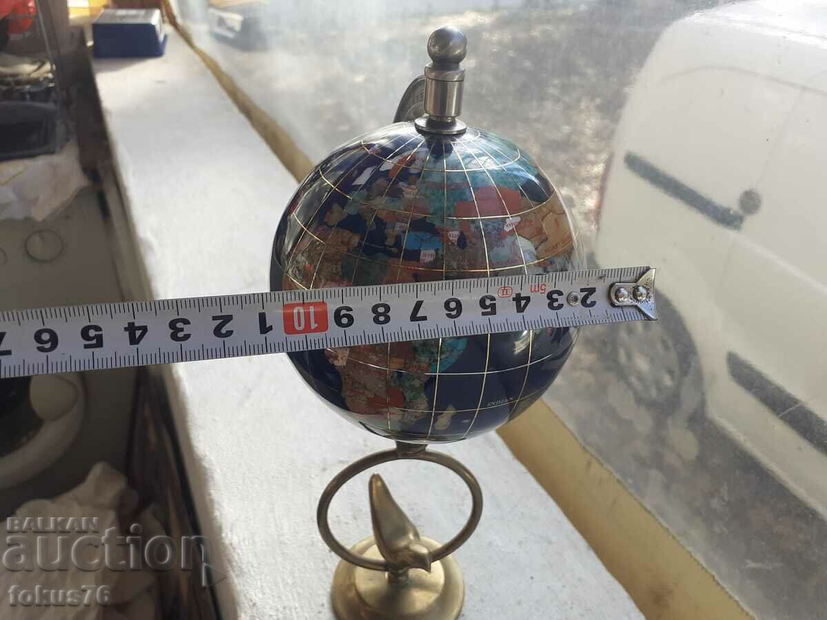 Delivery of Globe inlaid with semi-precious stones lapis mother-of-pearl etc. Delivery of Globe inlaid with semi-precious stones lapis mother-of-pearl etc.