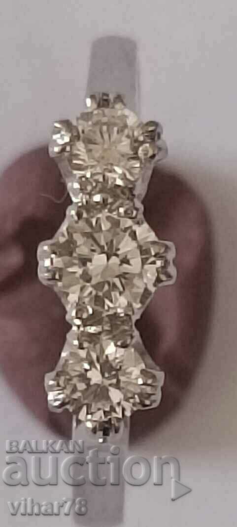Licitație Inel de platină cu diamante cu livrare personală