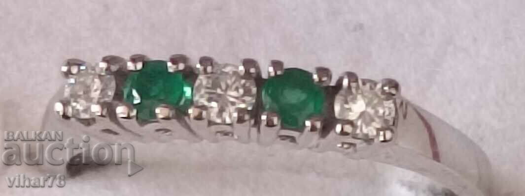 Delivery of 18k white gold ring with diamonds and emeralds Delivery of 18k white gold ring with diamonds and emeralds