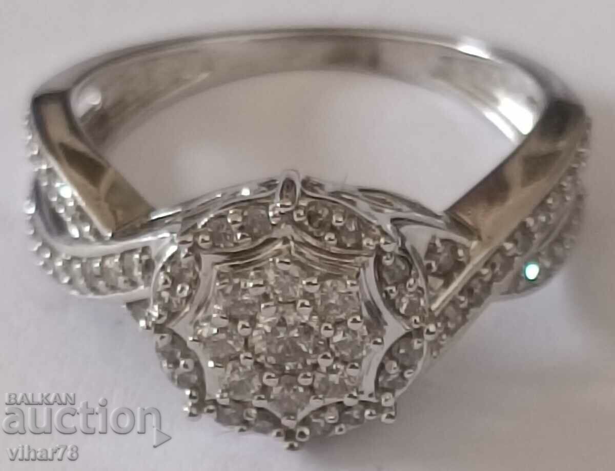 9K WHITE GOLD DIAMOND RING - 5 9K WHITE GOLD DIAMOND RING - 5