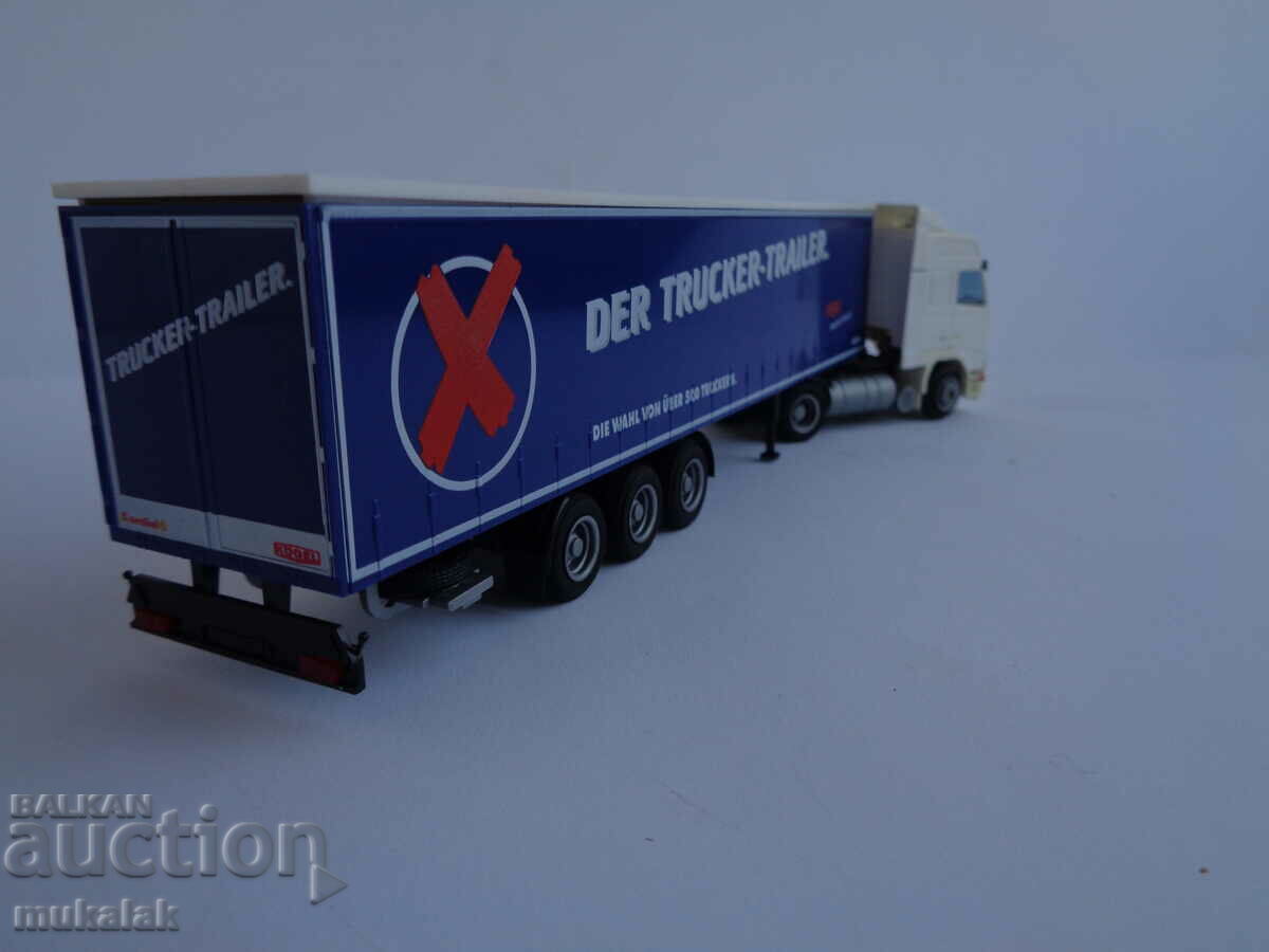 HERPA H0 1/87 VOLVO TRUCK MODEL TRACTOR TOY - 6 HERPA H0 1/87 VOLVO TRUCK MODEL TRACTOR TOY - 6