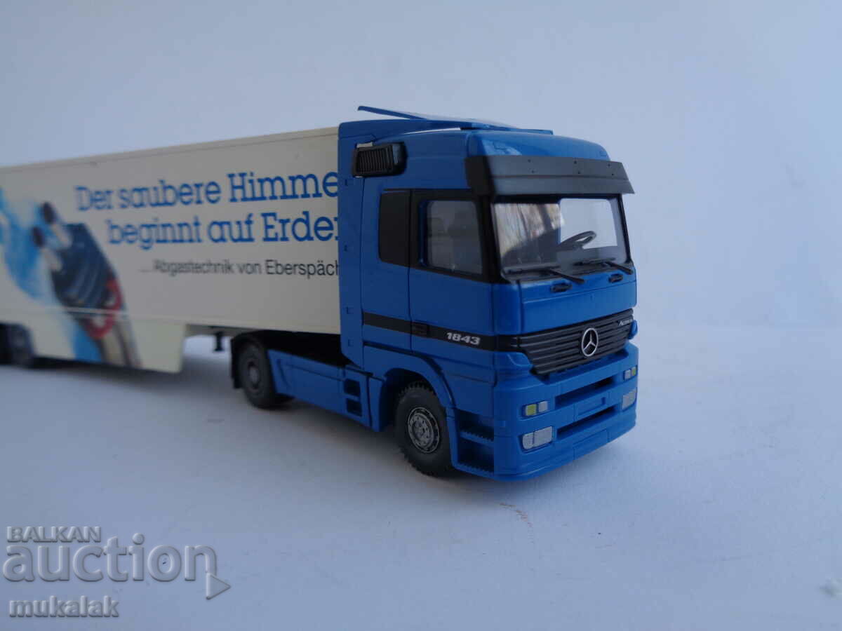 Delivery of HERPA H0 1/87 MERCEDES BENZ ACTROS TRUCK MODEL TIR