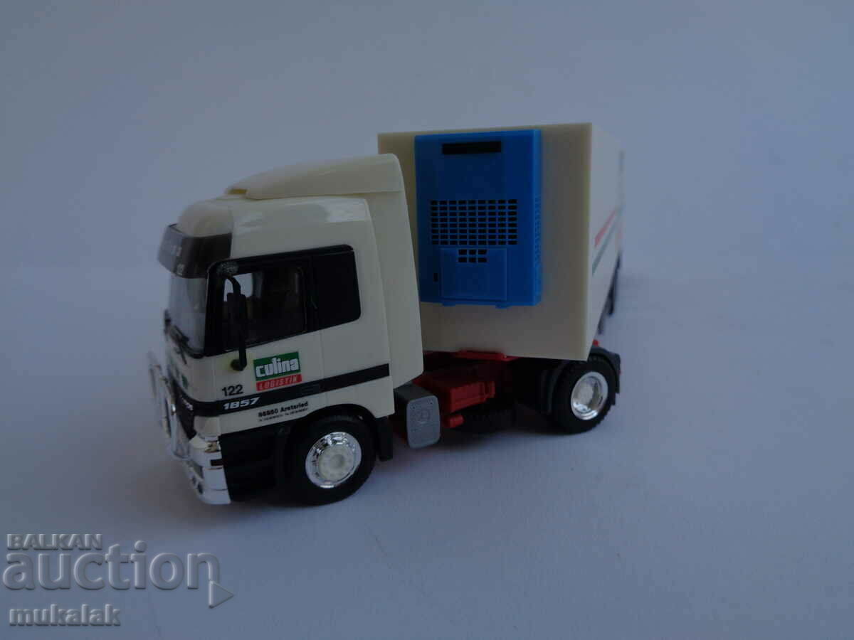 HERPA H0 1/87 MERCEDES BENZ ACTROS TRUCK MODEL TIR - 7