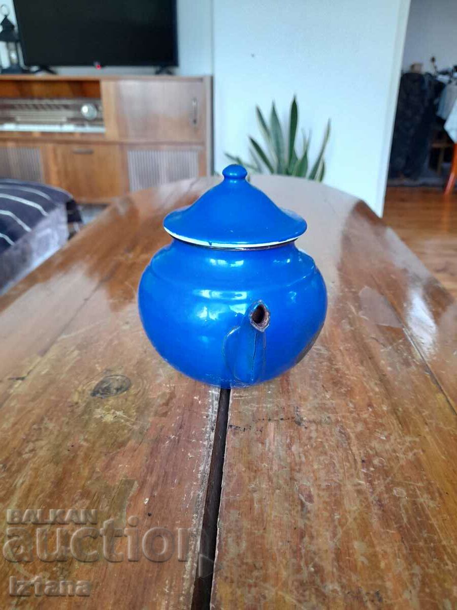 Old enamel teapot with price 20.00 BGN | € 10.23