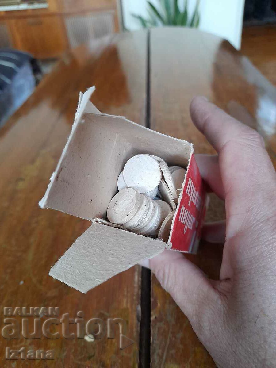 Şepci vechi de vânătoare cu preț 20.00 BGN | € 10.23 Şepci vechi de vânătoare cu preț 20.00 BGN | € 10.23