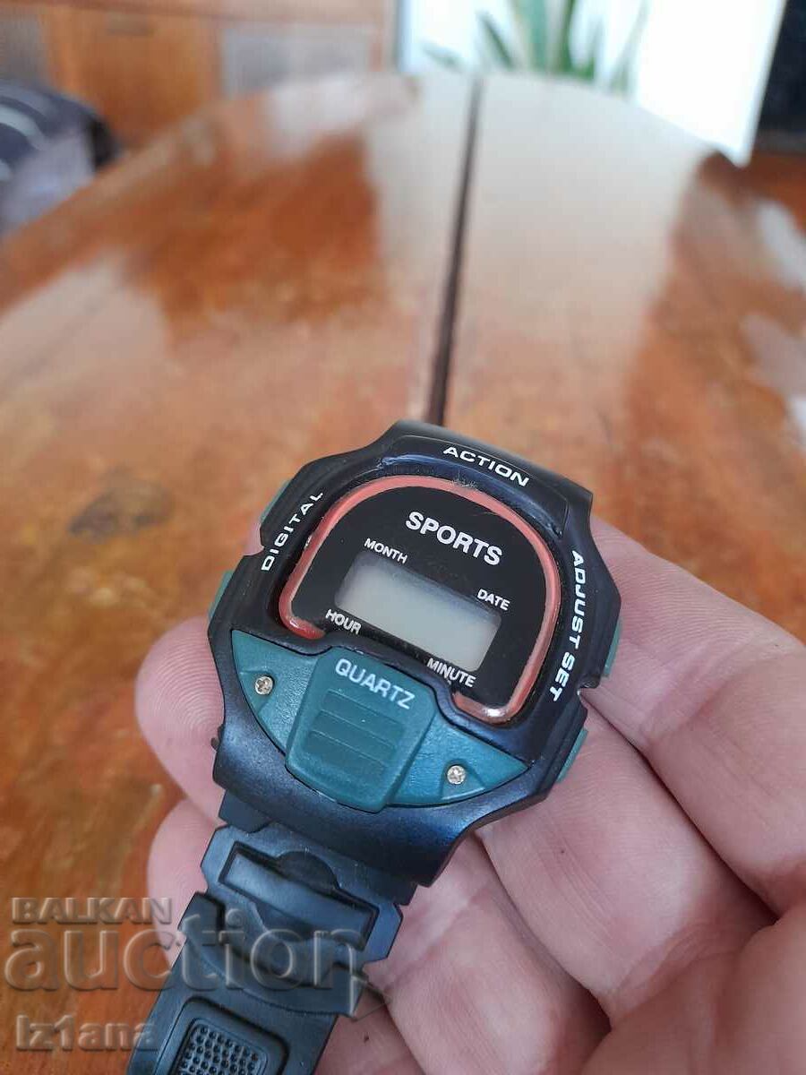 Old Sports electronic watch with price 10.00 BGN | € 5.11 Old Sports electronic watch with price 10.00 BGN | € 5.11