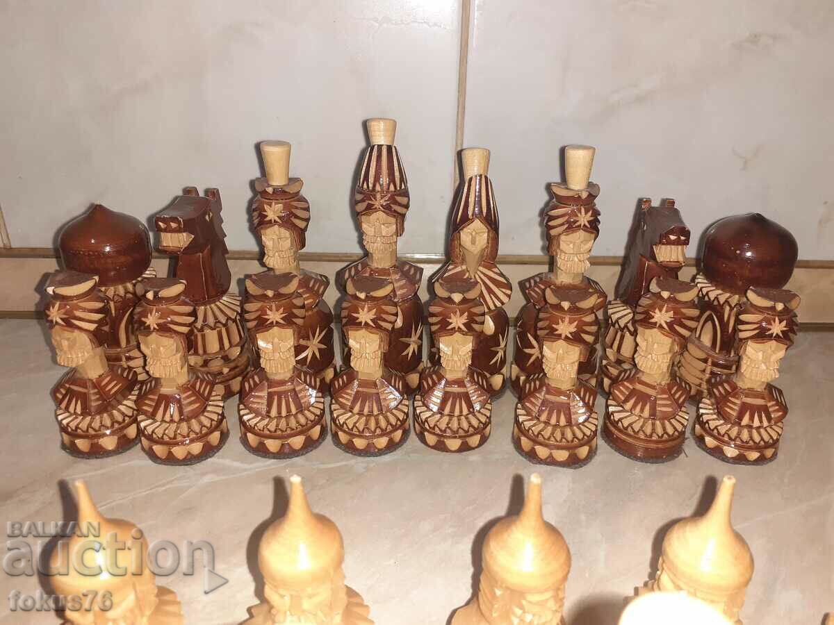 Rusă veche - piese de șah sovietice sculptate în lemn cu cutie - 5 Rusă veche - piese de șah sovietice sculptate în lemn cu cutie - 5