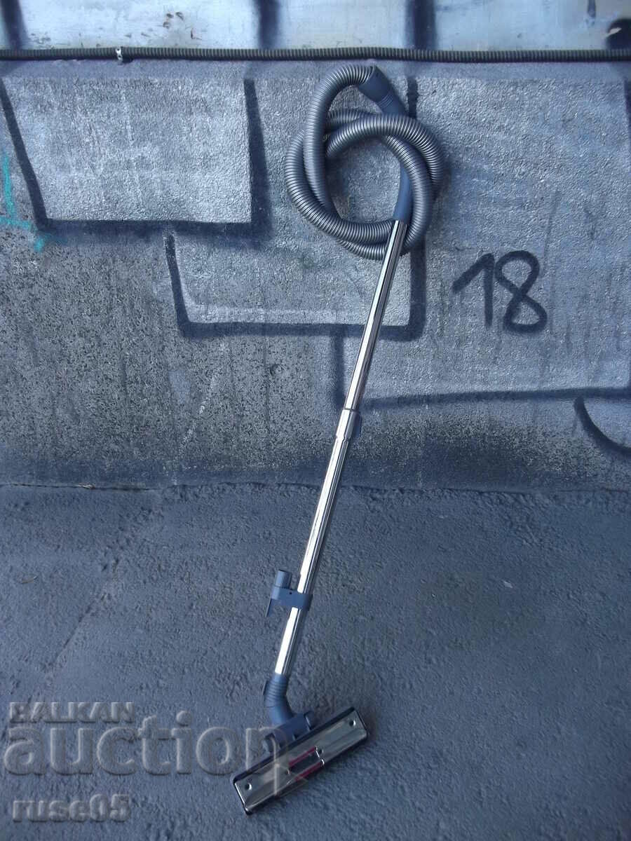 Hose, brush and tube telescopic for a vacuum cleaner set - 6