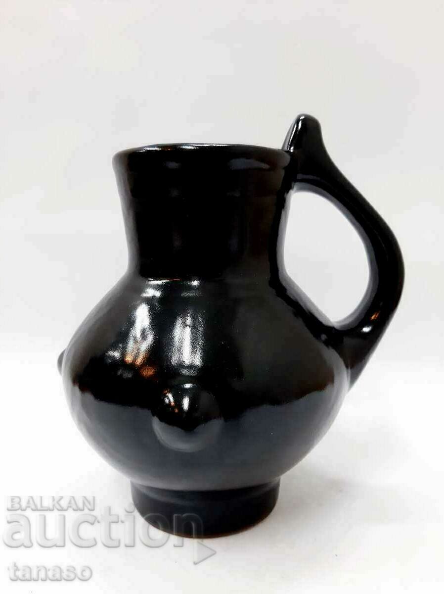 Old black ceramic jug (6.2)