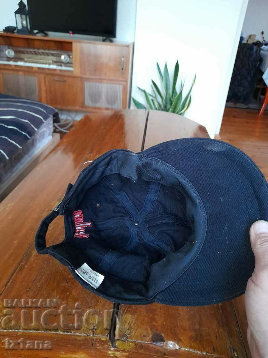 An old Marlboro hat - 5 An old Marlboro hat - 5