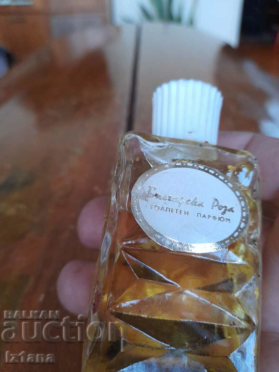 Old perfume Bulgarian Rose with price 60.00 BGN | € 30.68 Old perfume Bulgarian Rose with price 60.00 BGN | € 30.68