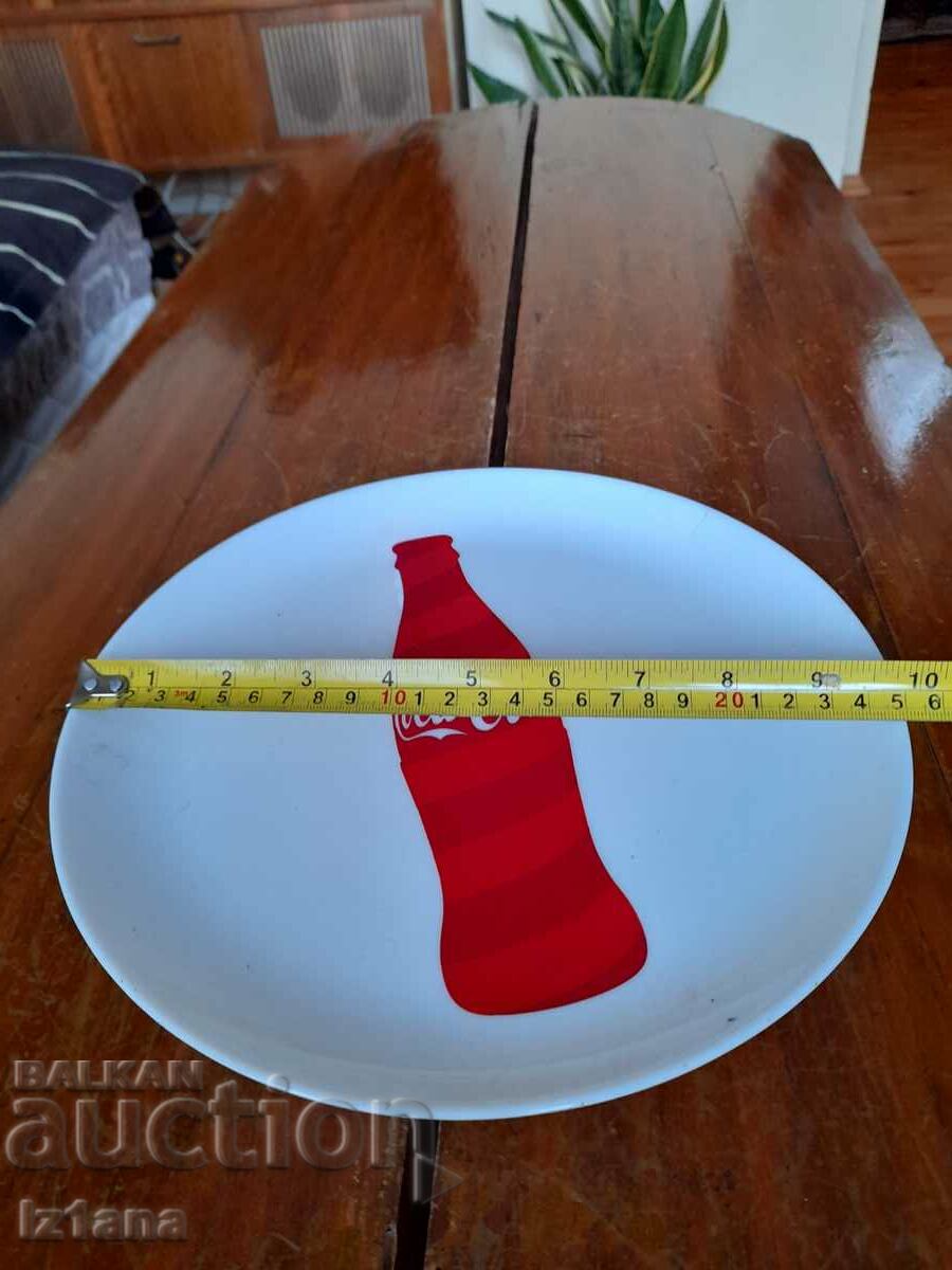 Delivery of Coca Cola plate, Coca Cola Delivery of Coca Cola plate, Coca Cola