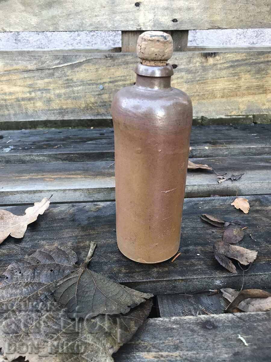 Delivery of Ceramic jugs 2 pieces Delivery of Ceramic jugs 2 pieces