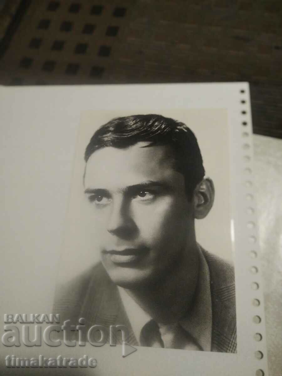 Cartelă/fotografie a actorului Anani Yavashev