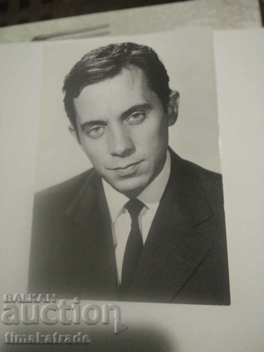 Card / photo of the actor Asen Kisimov