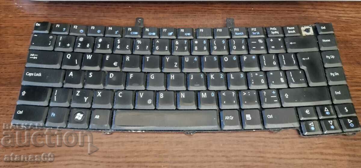 Laptop keyboard - electronic scrap #71