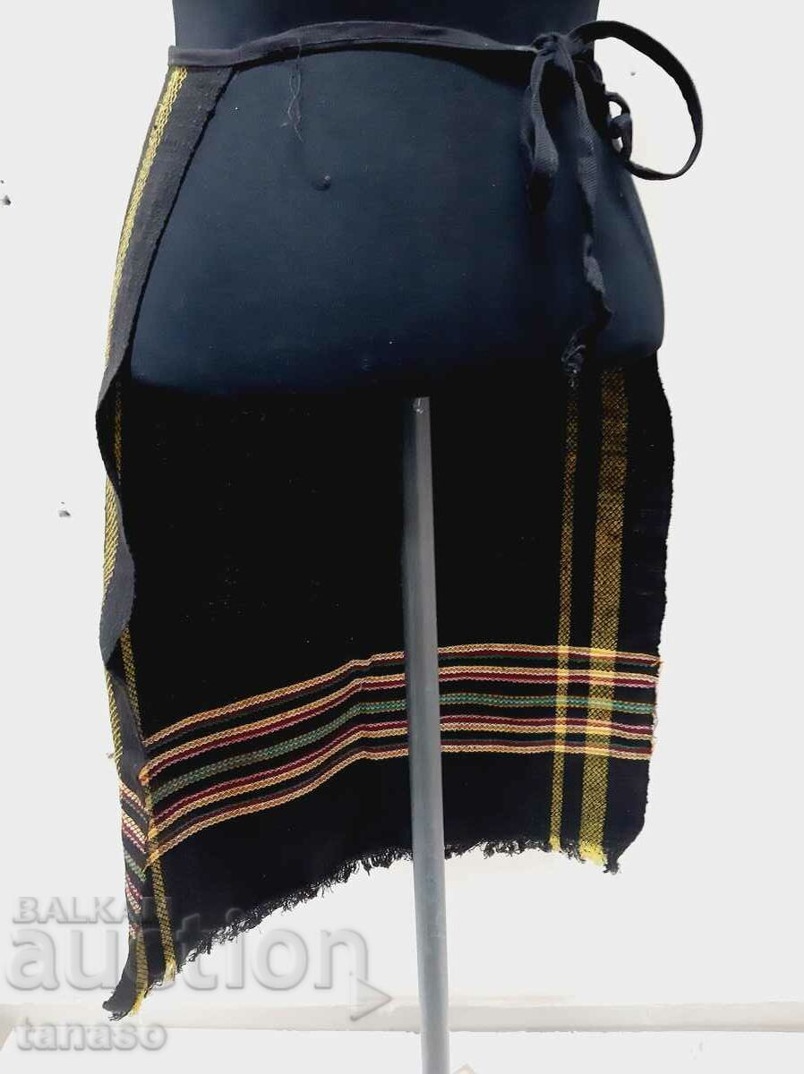 Delivery of Old Woven Wool Apron(16.3) Delivery of Old Woven Wool Apron(16.3)