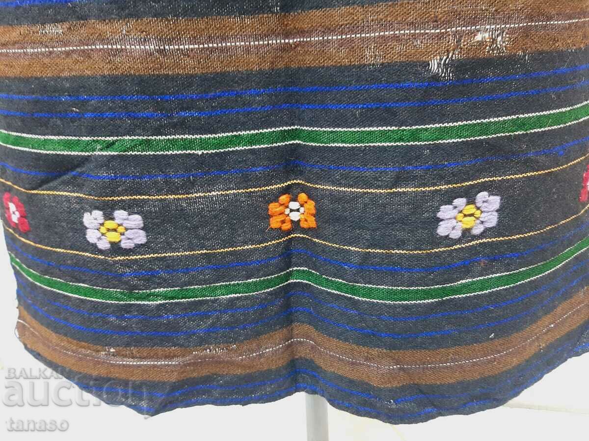 Auction Old Woven Embroidered Wool Apron(16.3) Auction Old Woven Embroidered Wool Apron(16.3)