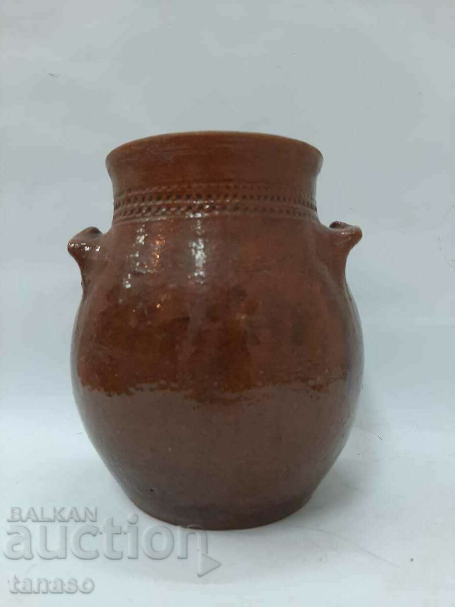 Old ceramic pot, flowerpot, pot(7.1)