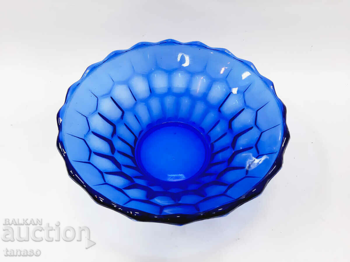 Аукцион Стара стъклена фруктиера, цветно стъкло(7.2) Аукцион Стара стъклена фруктиера, цветно стъкло(7.2)