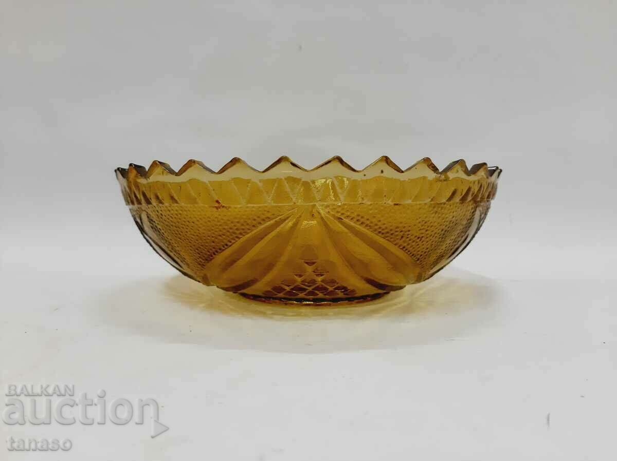 Auction Old glass fruit bowl, colored glass(7.2) Auction Old glass fruit bowl, colored glass(7.2)