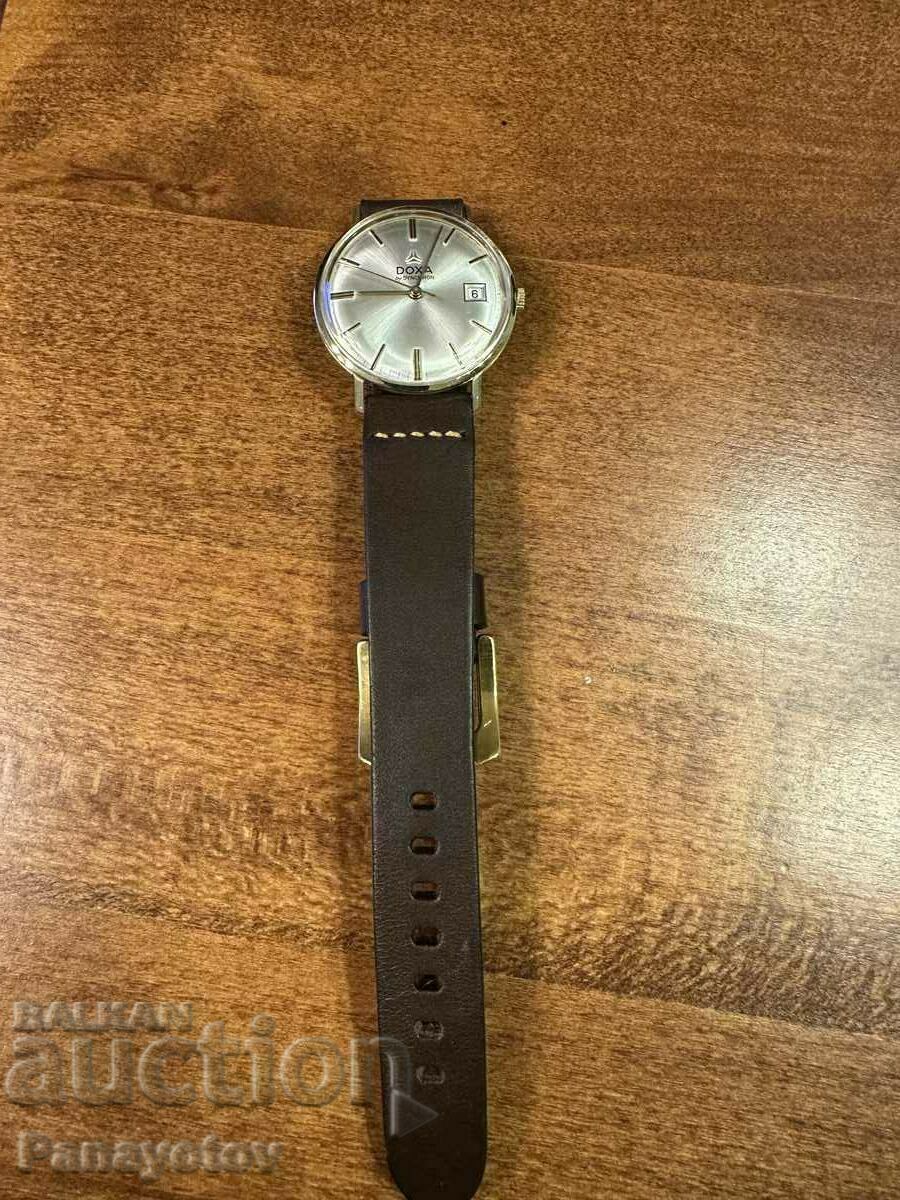 Auction  HAND DOXA SWISS 14K GOLD RARE