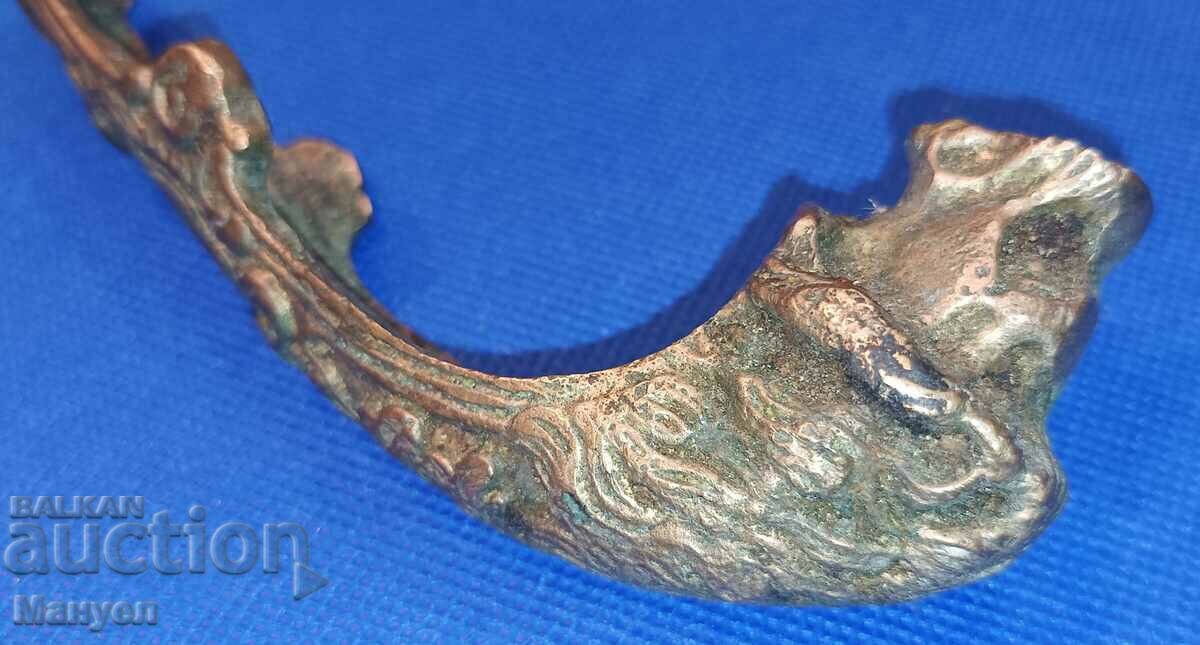 Old bronze part of a sword "Lion's head". - 6 Old bronze part of a sword "Lion's head". - 6