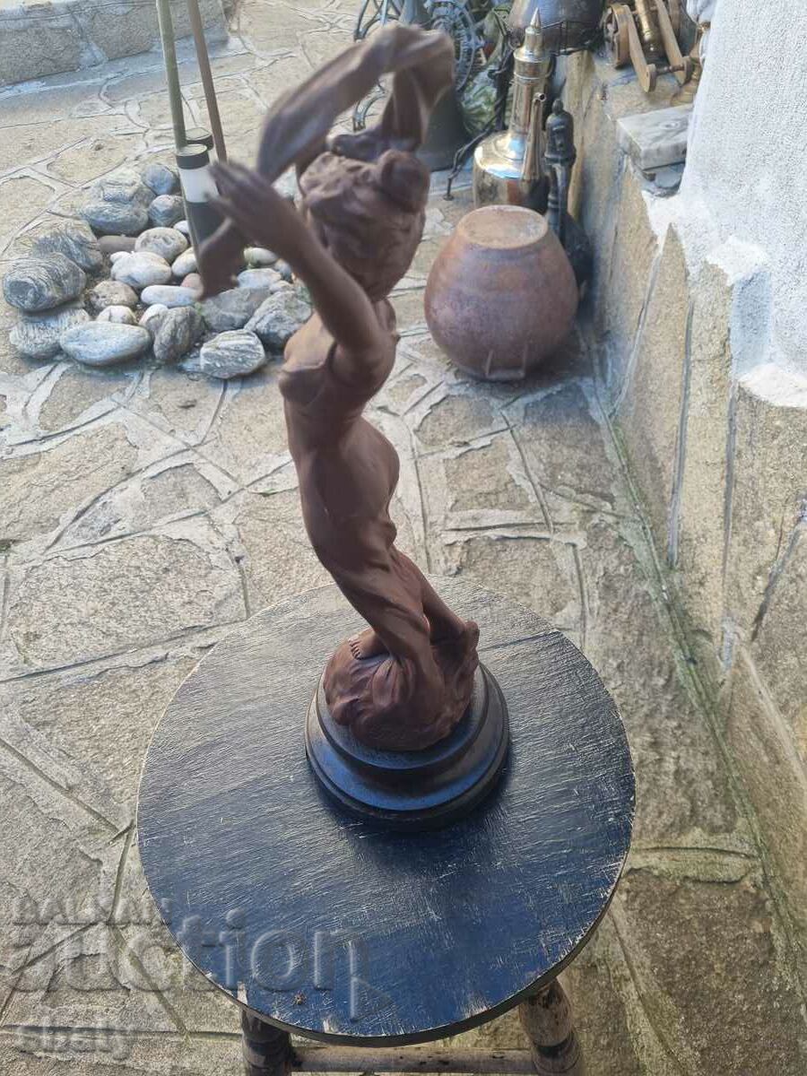 Παλιό μεταλλικό γλυπτό. Εικόνα - 6 Παλιό μεταλλικό γλυπτό. Εικόνα - 6