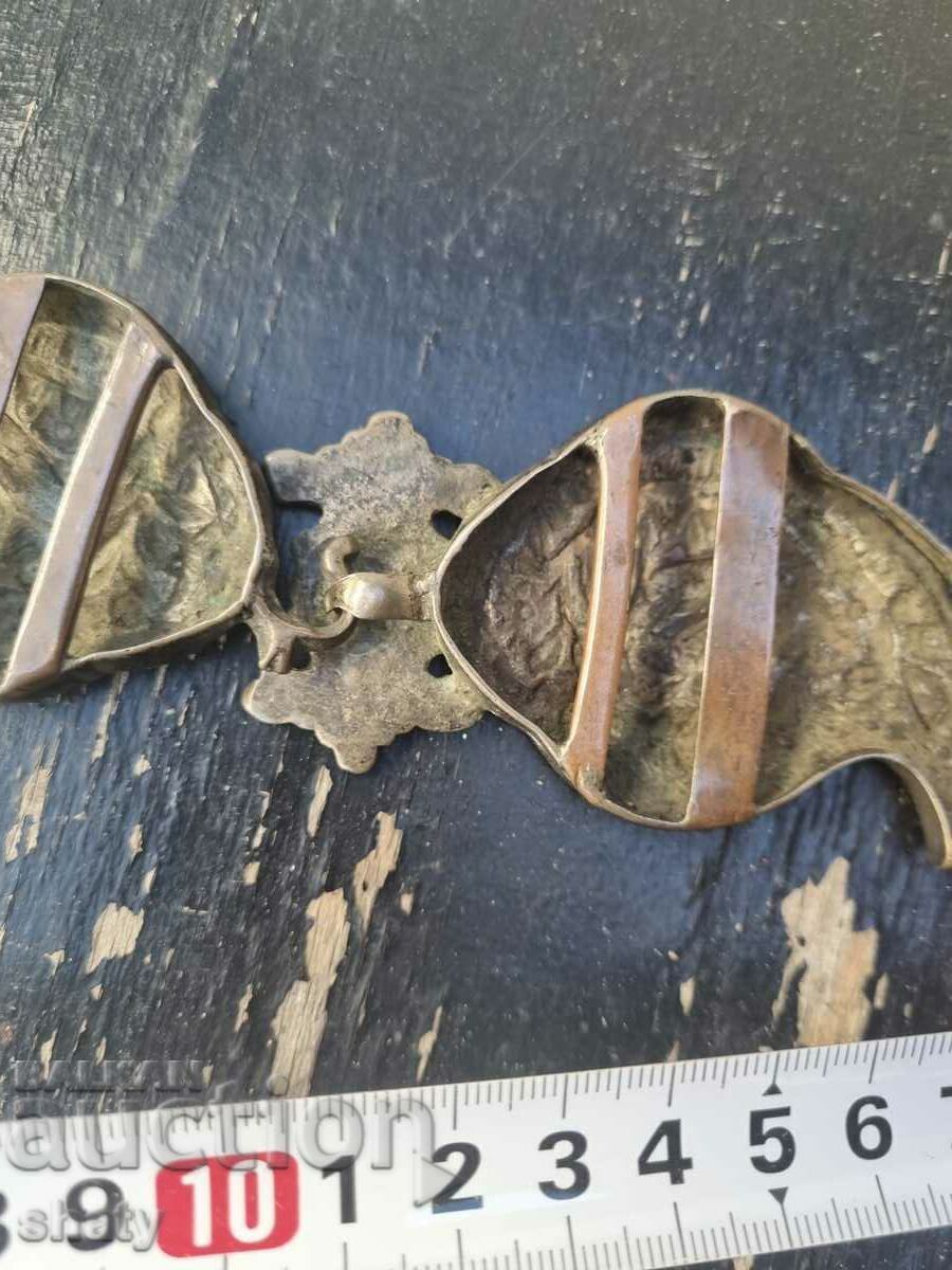 Silver pafts. - 7