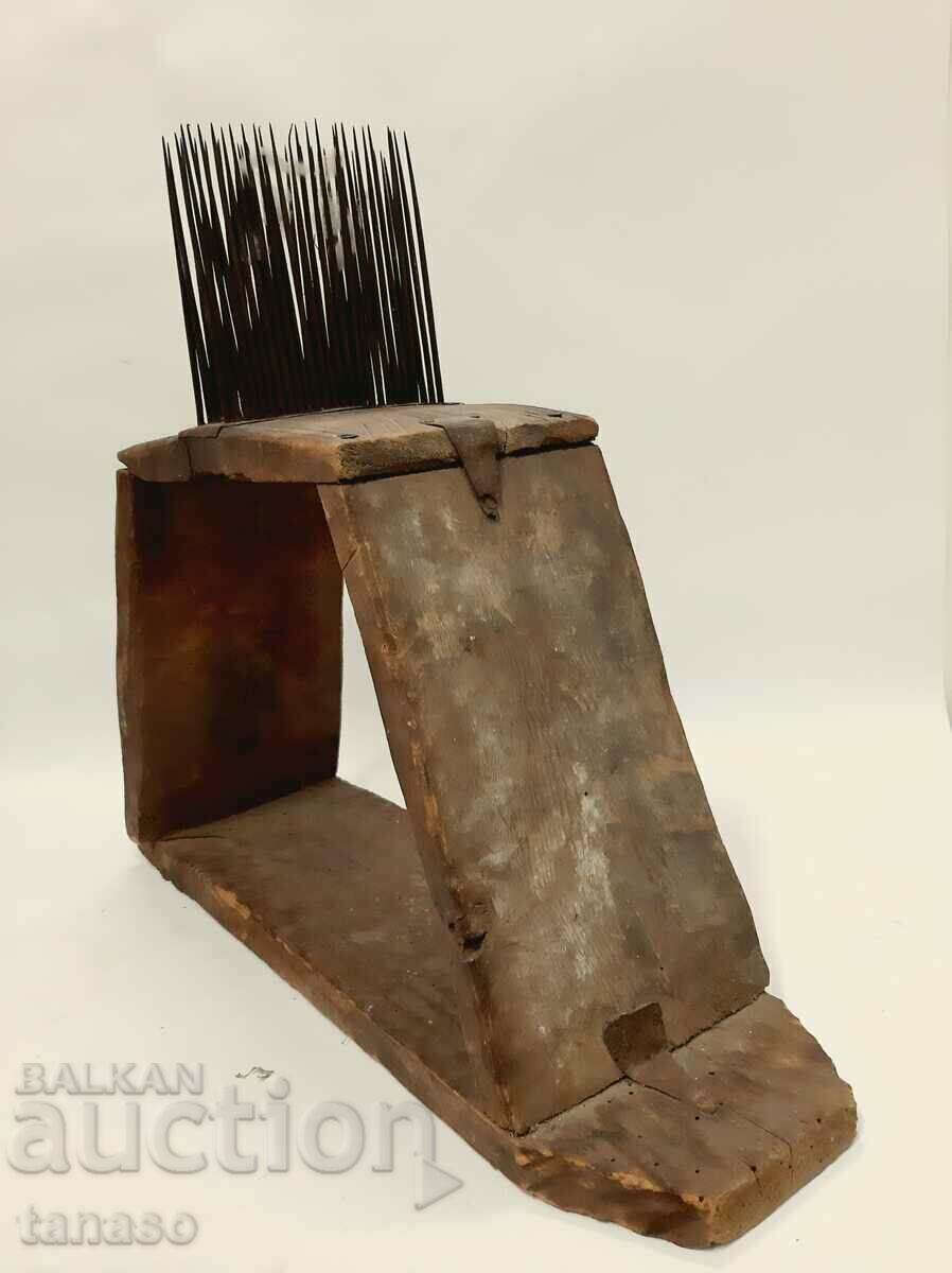 Auction Old wooden household pick, darak(6.1) Auction Old wooden household pick, darak(6.1)