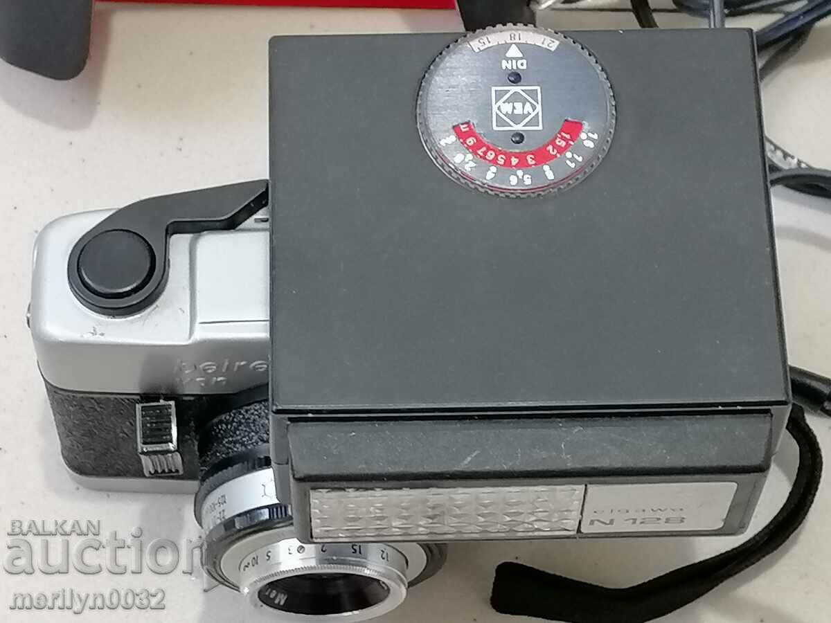 Camera with case Beirette with flash DDR photo - 6 Camera with case Beirette with flash DDR photo - 6