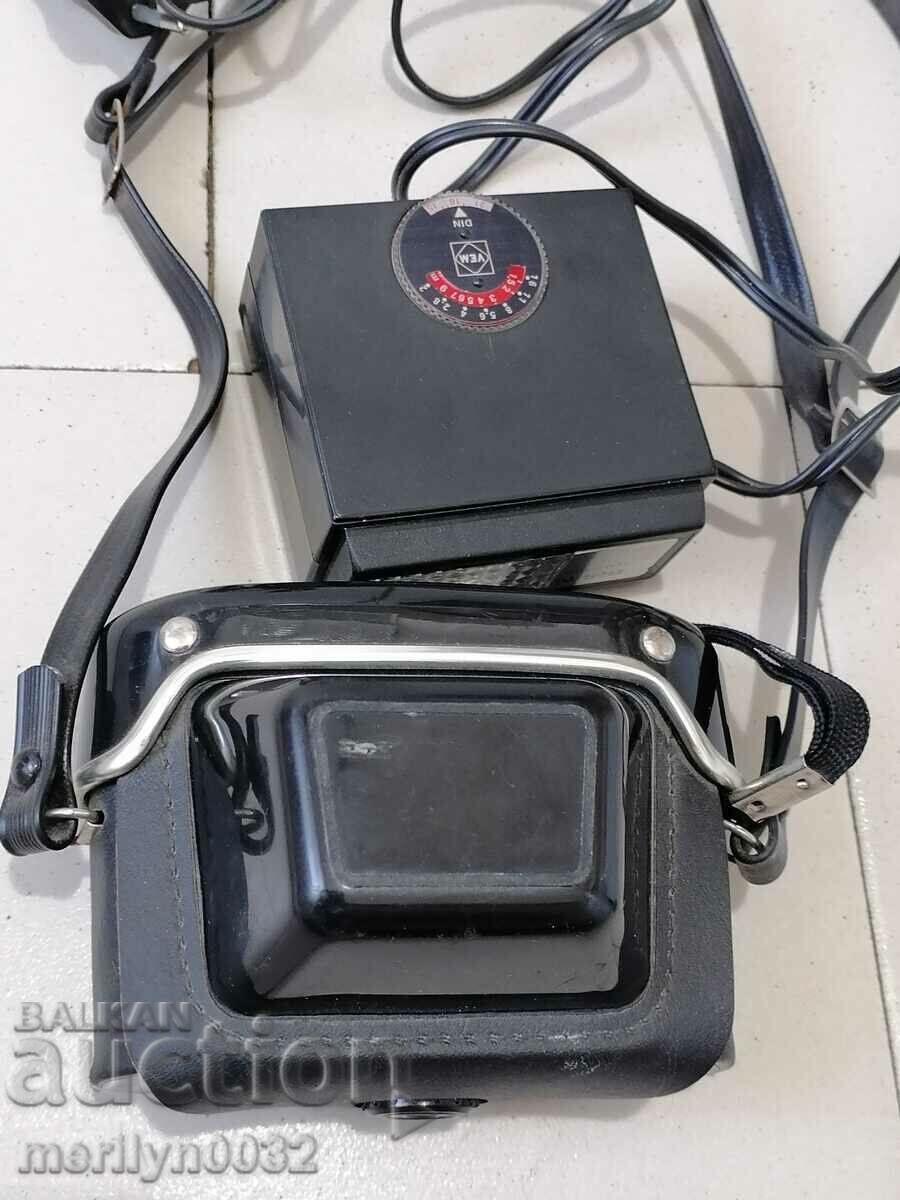 Camera with case Beirette with flash DDR photo - 7 Camera with case Beirette with flash DDR photo - 7