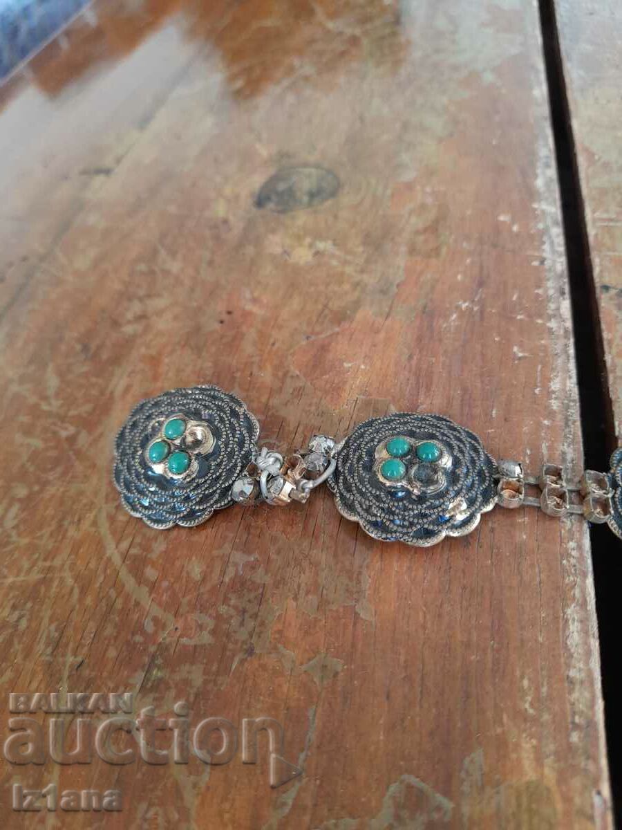 Brățară veche cu preț 20.00 BGN | € 10.23