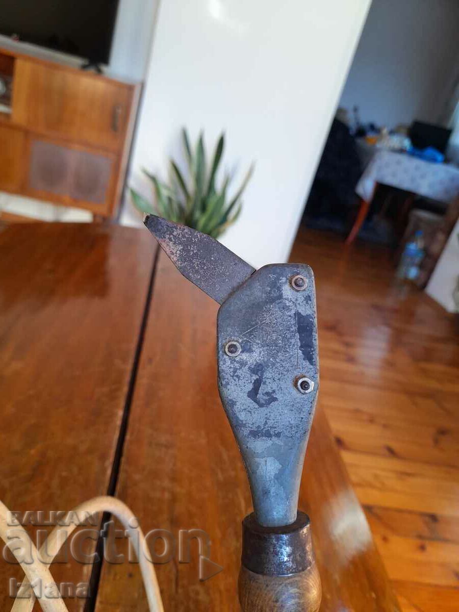 Licitație Fier de lipit vechi