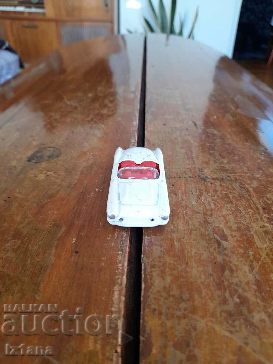 Old car, Welly stroller with price 5.00 BGN | € 2.56 Old car, Welly stroller with price 5.00 BGN | € 2.56